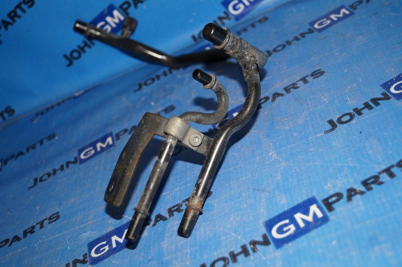 картинка Трубка топливная 89017377 Cadillac Escalade GMT800 от магазина JohnGMparts