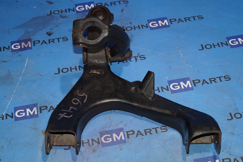 картинка Рычаг передний нижний левый 19133555 Chevrolet Trailblazer от магазина JohnGMparts