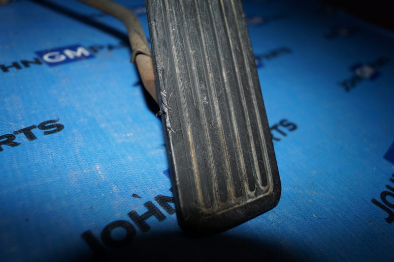 картинка Педальный узел 15188770 Chevrolet Tahoe GMT800 от магазина JohnGMparts