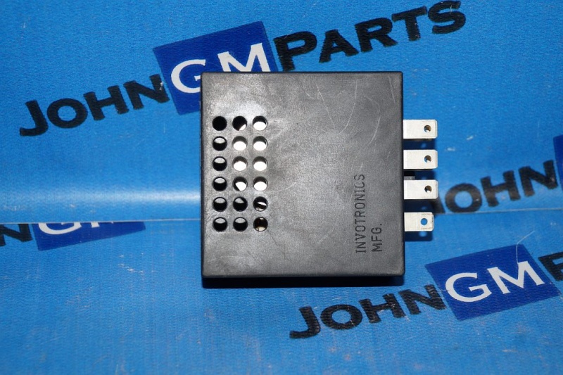 картинка Реле сигнализации 15969639 Cadillac Escalade GMT400 - K2 от магазина JohnGMparts