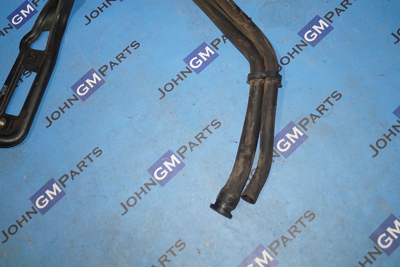 картинка Трубки продувки катализатора 15240704 Chevrolet TrailBlazer от магазина JohnGMparts