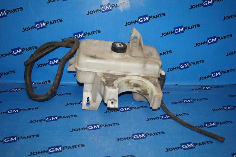 картинка Бачок расширительный 25780737 Chevrolet Trailblazer от магазина JohnGMparts