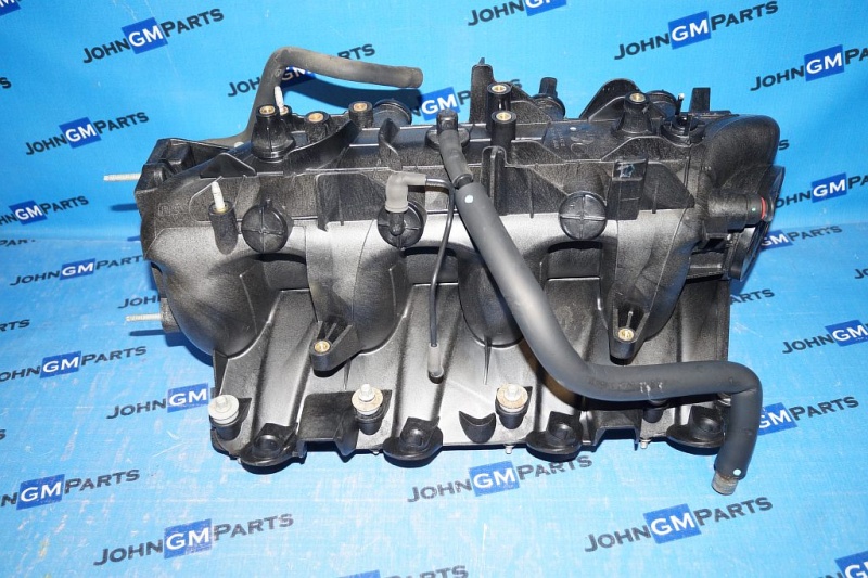 картинка Коллектор впускной 19257593 Cadillac Escalade GMT800 от магазина JohnGMparts