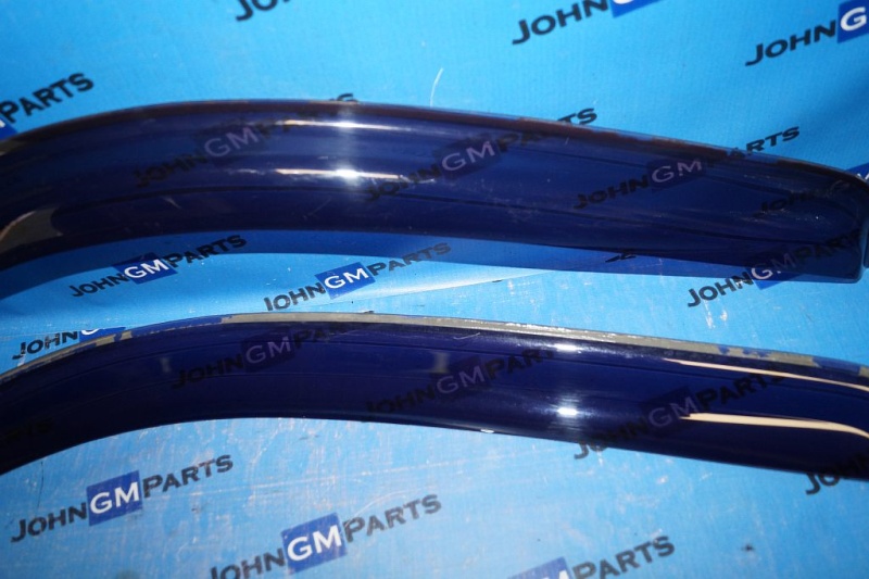 картинка Ветровики передние Chevrolet Tahoe GMT800 от магазина JohnGMparts
